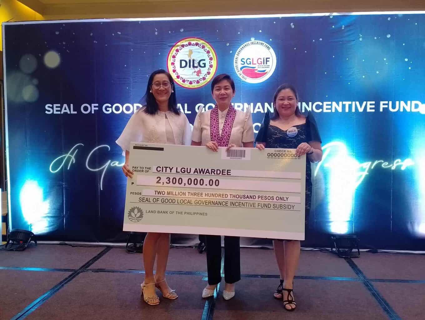 BicolDotPh | Legazpi City Clinches SGLG Award For 6 Consecutive Years